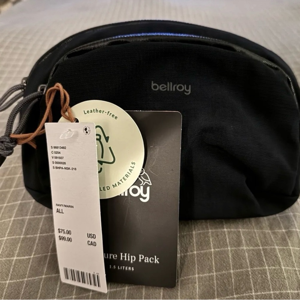 Bellroy Venture Hip Pack 1.5L Navy/Nightsky. Sling bag Fanny Pack New